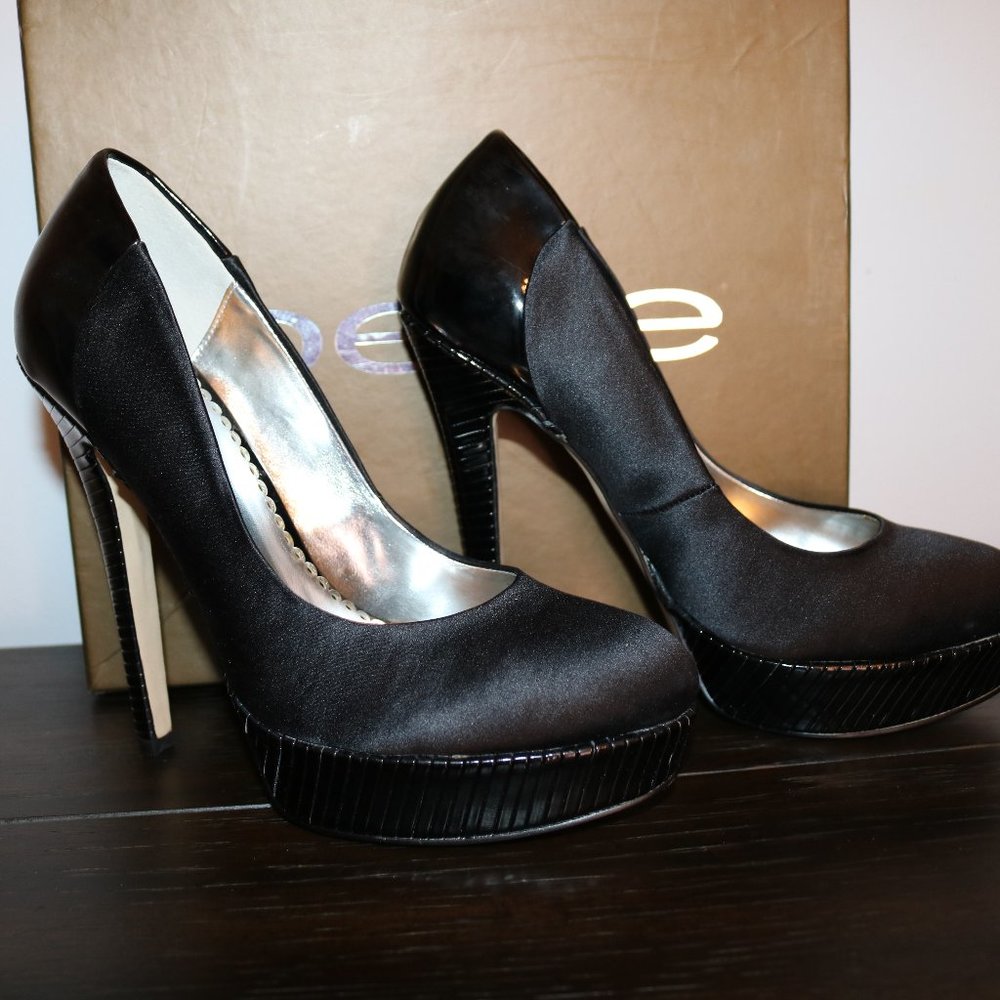 Bebe - Jeremy Black Stiletto 7